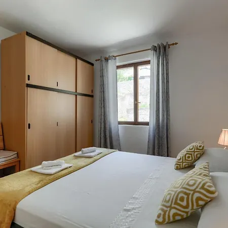 Apartament Haus Pia - Strandblick Ražanac